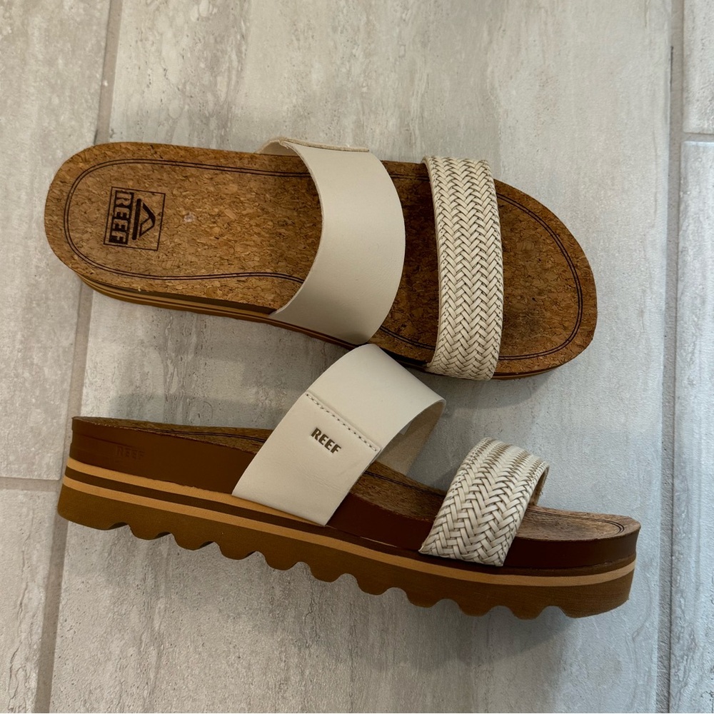 Reef Platform Sandals in Off-White